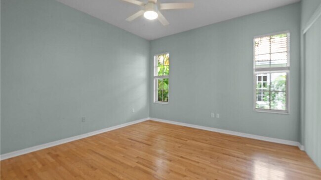 Building Photo - 11910 Seabreeze Cove Ln