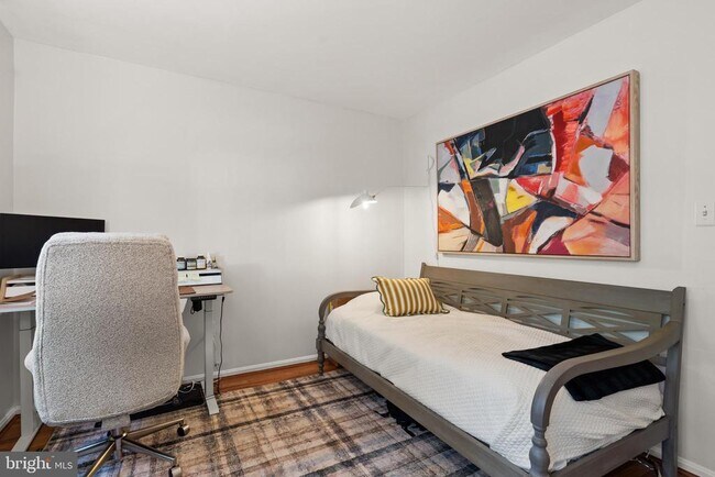 Building Photo - 1944 N Cleveland St