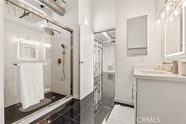 Building Photo - 420 San Pedro St