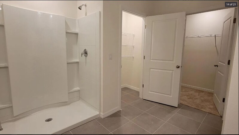 Building Photo - 5977 Briar Rose Wy