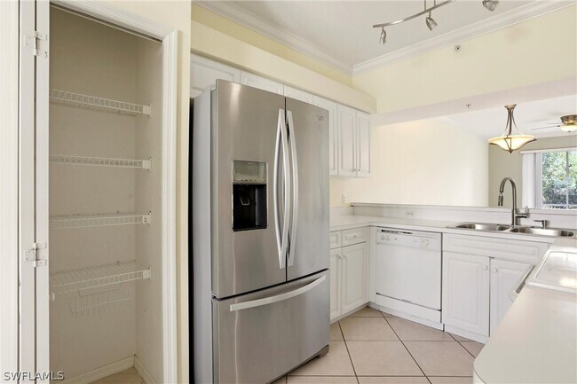 Building Photo - 19991 Barletta Ln