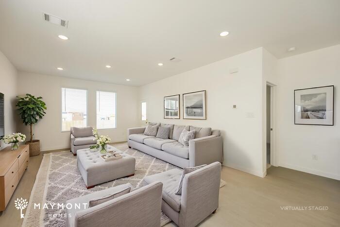 Building Photo - 403 Kayden Ct