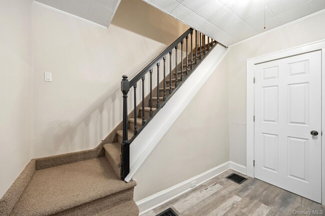 Building Photo - 359 Orangeburg Rd