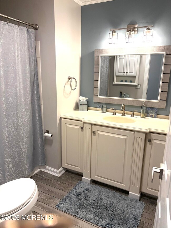 Building Photo - 2111 Waters Edge Dr