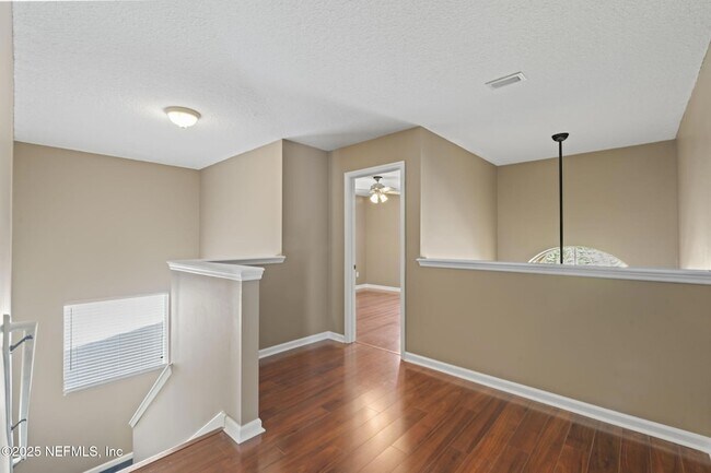 Building Photo - 3370 Turkey Creek Dr