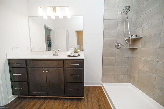 Building Photo - 312 Fishers Ct