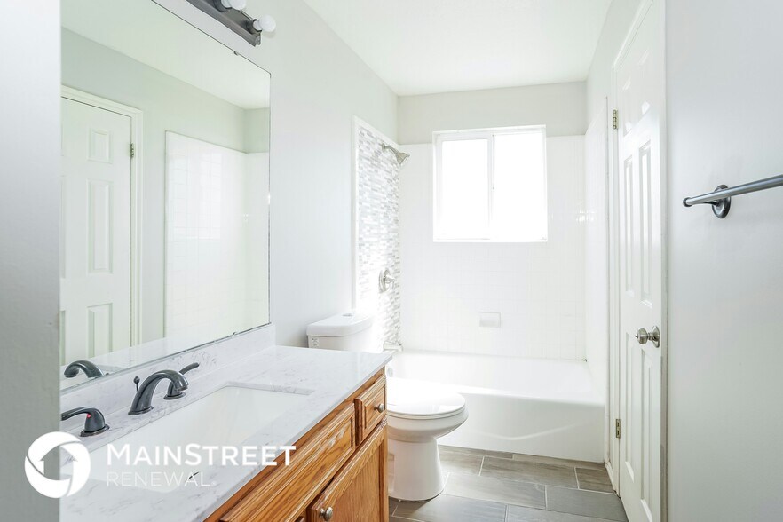 Building Photo - 1782 N 810 W