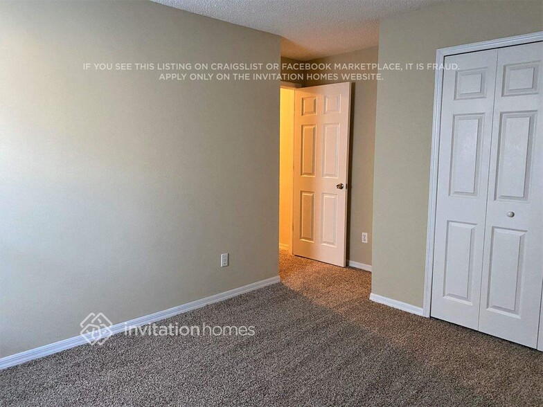 Building Photo - 10500 Petaloma Dr