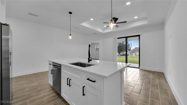 Building Photo - 330 Gordon Ave S