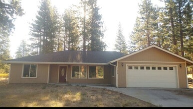 Building Photo - 17526 Fisher Rd