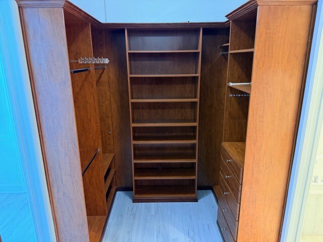 Building Photo - 150 E Robinson St