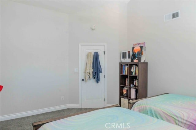 Building Photo - 1042 Robinson Ct