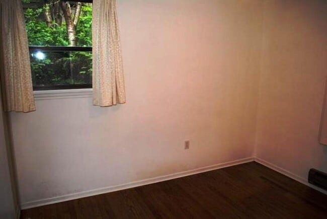 Building Photo - 14547 Ashworth Ave N