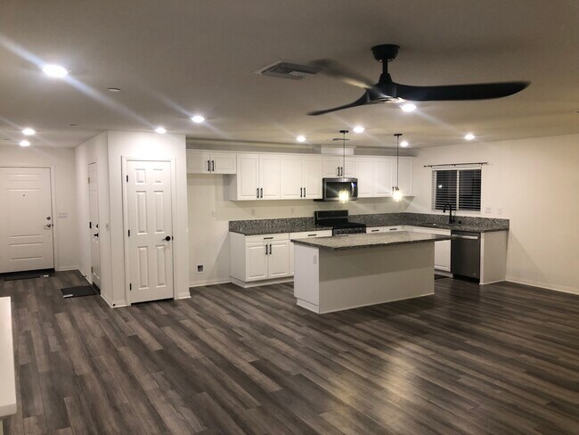 Building Photo - 26756 Calle Celia