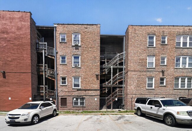Building Photo - 7017 S Merrill Ave
