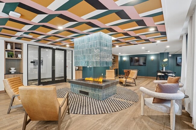 Interior Photo - Peregrine