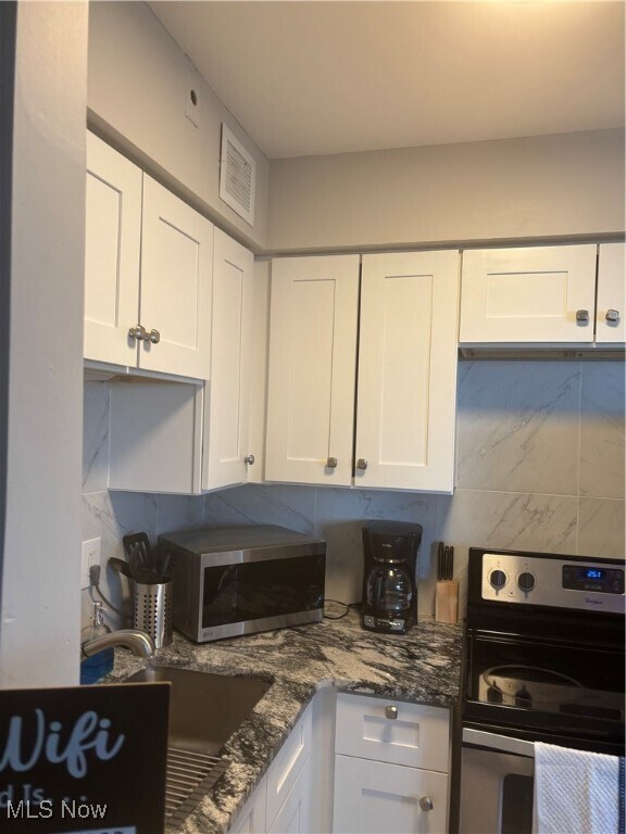 Building Photo - 12520 Edgewater Dr