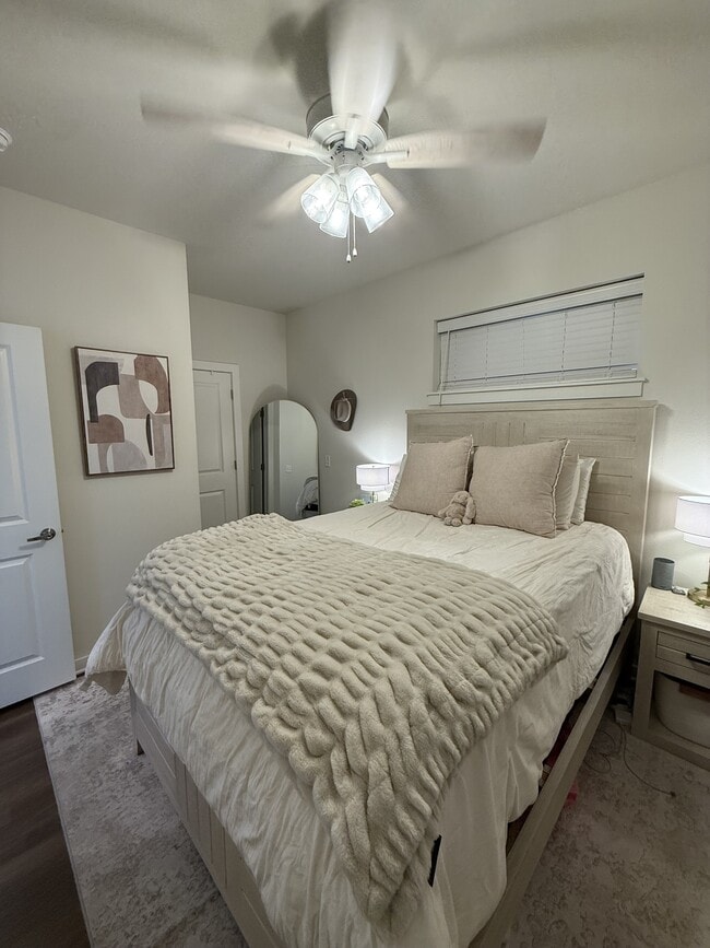 Building Photo - 707 Whitham Ave