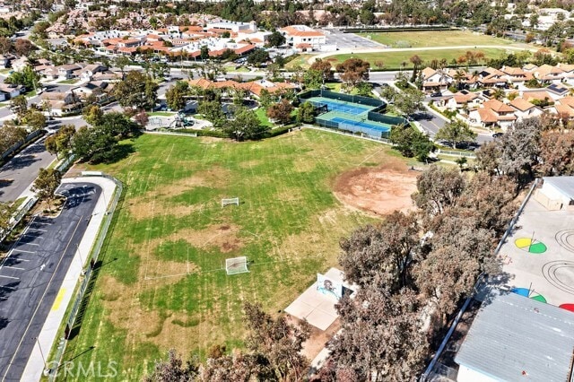 Building Photo - 14 Cll Alimar