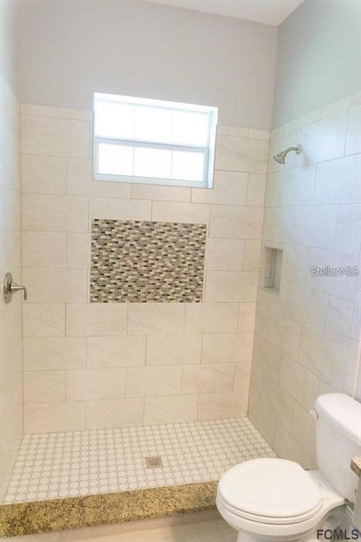 Building Photo - 64 Farmsworth Dr