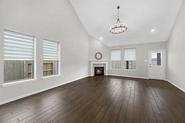 Building Photo - 5502 Pearl Vis Dr