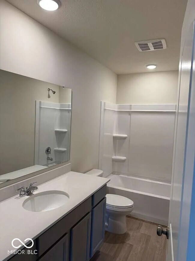 Building Photo - 3846 Riverstone Dr