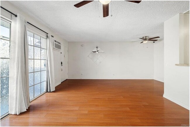 Building Photo - 20930 Parthenia St