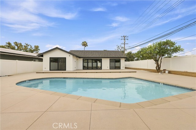 Building Photo - 17511 Leafwood Ln