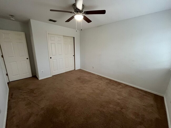 Building Photo - 15434 Grosbeak Pass