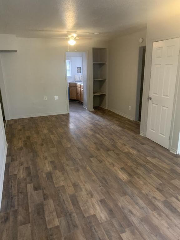 Building Photo - 217 S Arrington Dr