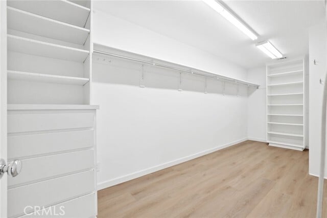 Building Photo - 2501 Blue Water Dr