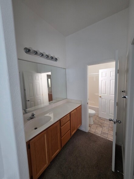 Building Photo - 2271 Celtic Dr
