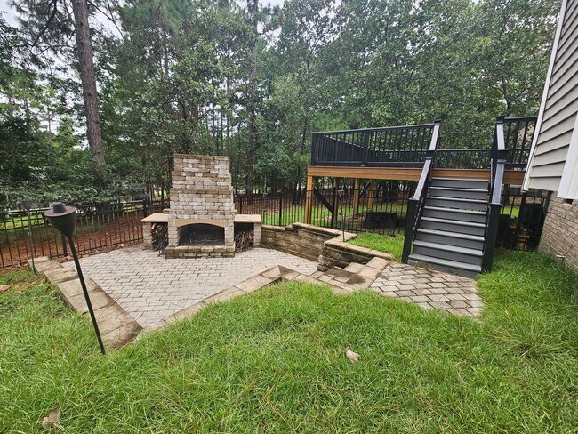 Building Photo - New Listing!!!!!