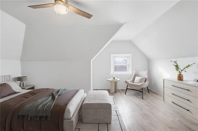 Building Photo - 228 Sylvan Walk
