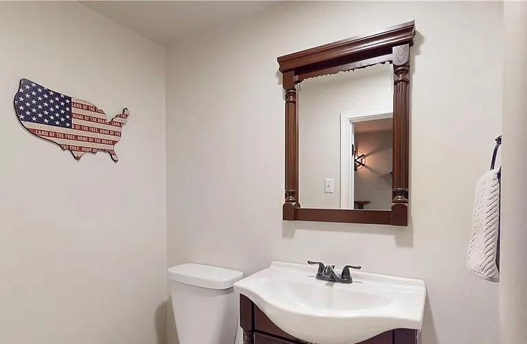 Building Photo - 2809 Green Acres Dr