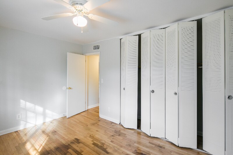 Building Photo - 463 Medlock Rd