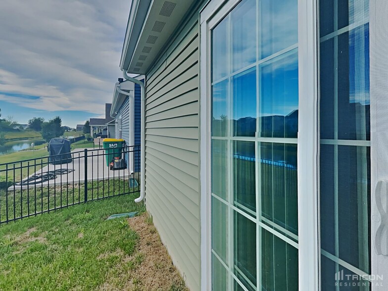 Building Photo - 5311 Tanglewood Ln