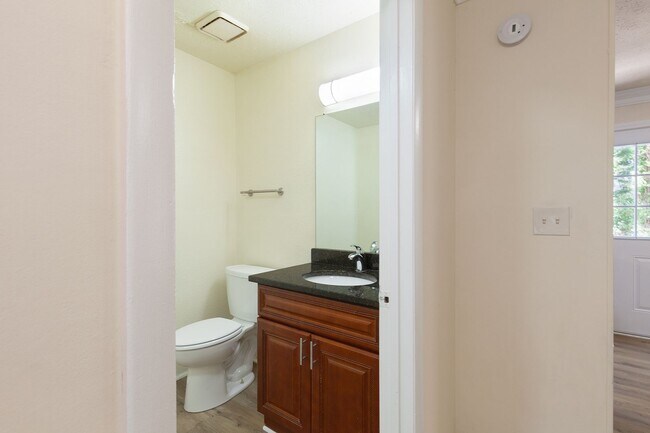 Building Photo - 3109 Destin Cir