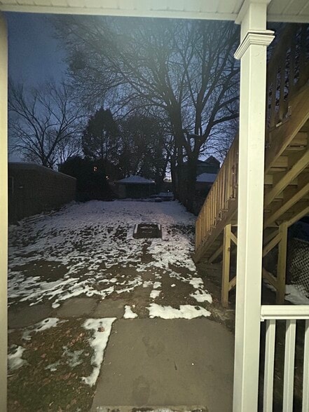 Building Photo - 179 Dana St