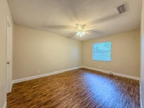 Building Photo - 3100 N Dixie Hwy