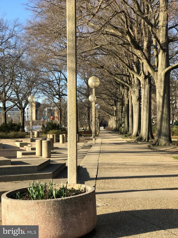 Building Photo - 520 N St SW