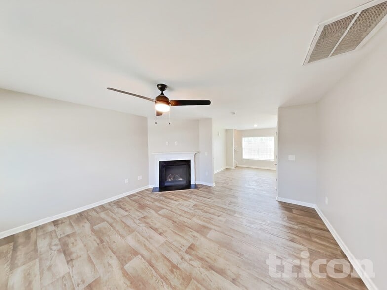 Building Photo - 934 Bosemon St