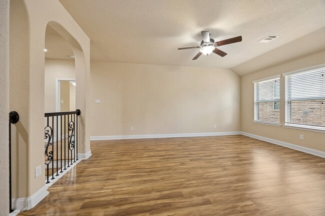 Building Photo - 27903 Hunters Rock Ln