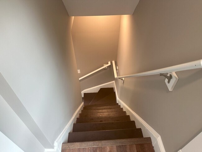 Building Photo - 32-34 Spruce Street