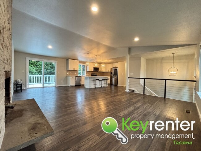 Building Photo - Shared Split level 3 Bed 2 Bath Upstairs Unit with Modern Upgrades Close to JBLM!