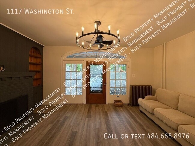 Building Photo - 1117 Washington St