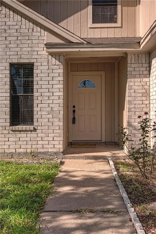 Building Photo - 742 St Lucy Dr