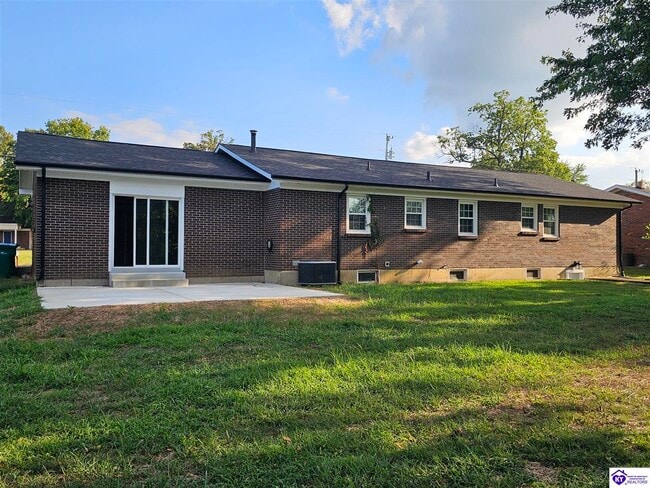 Building Photo - 395 W Crocus Dr