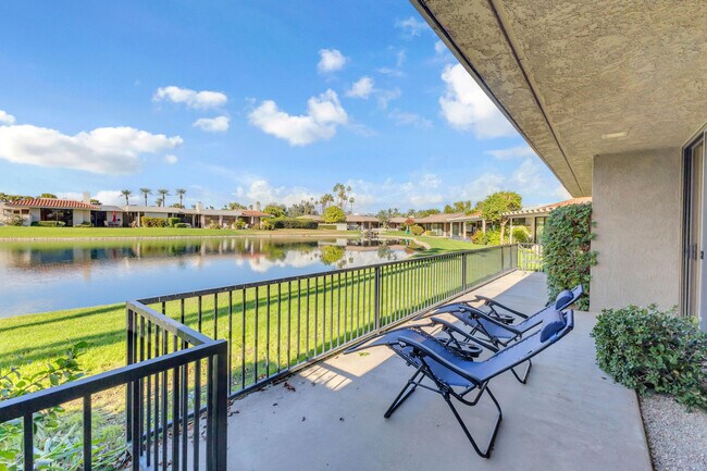 Building Photo - 10 Colgate Dr