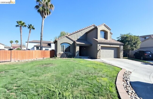 Building Photo - 2413 Santa Cruz Ct